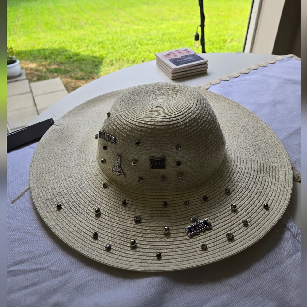 Karl Lagerfeld Cream Wide Brim Hat, Beach - Picture 3 of 7